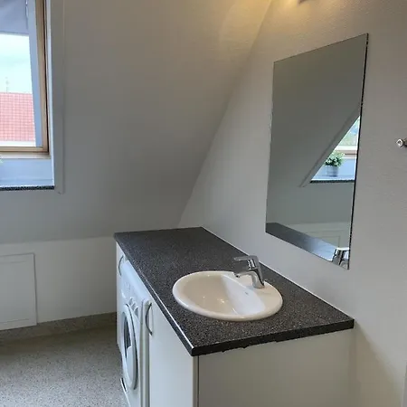 度假居 House